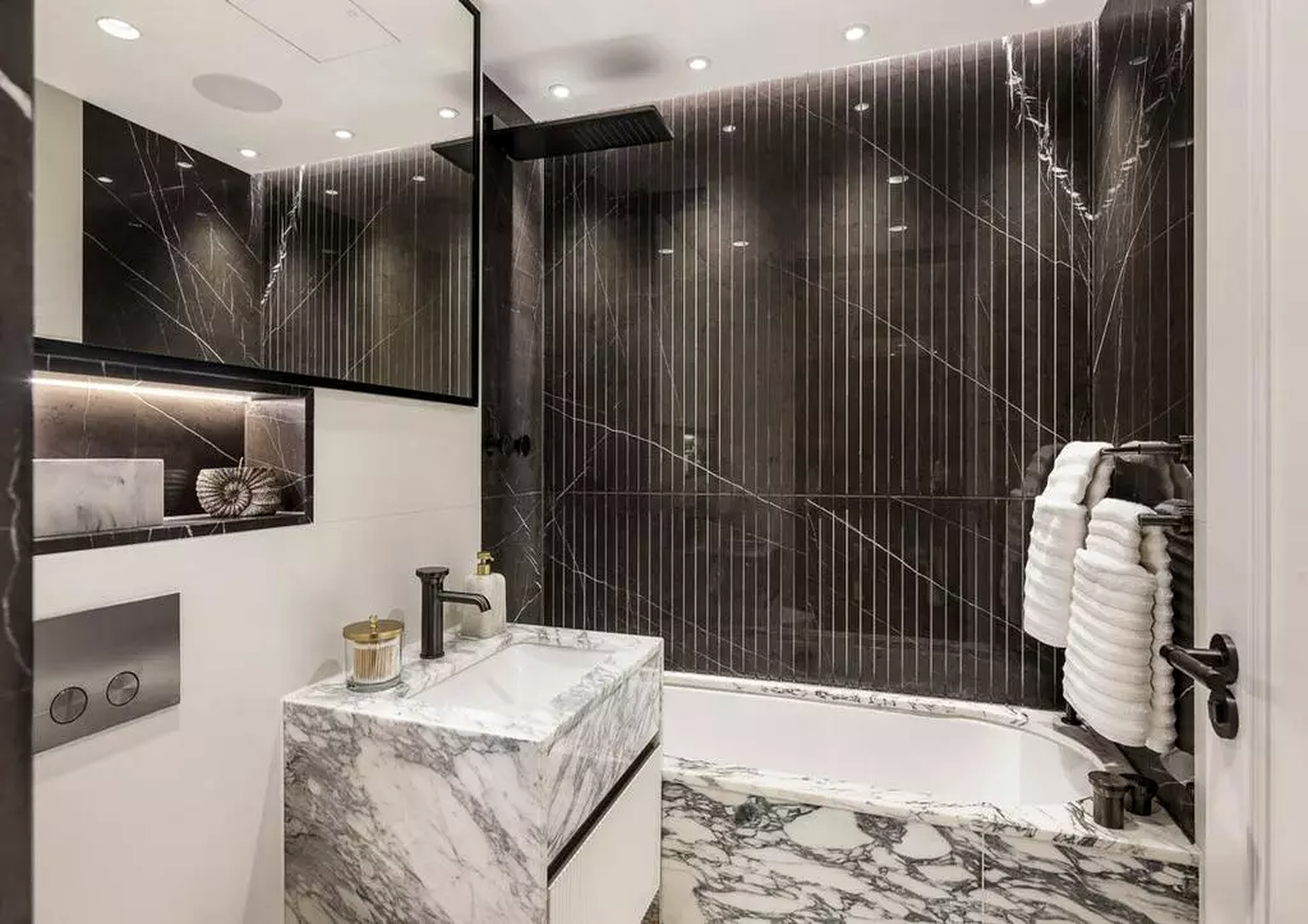 flat_1_bathroom_A4_Landscape_300dpi