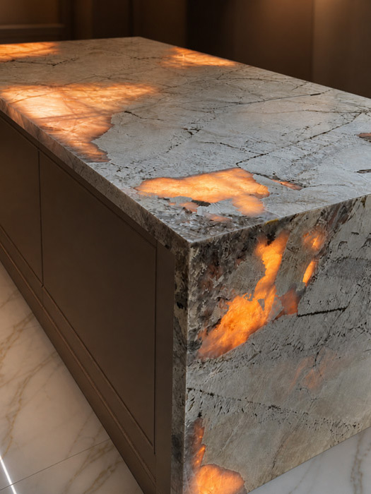 stone-table